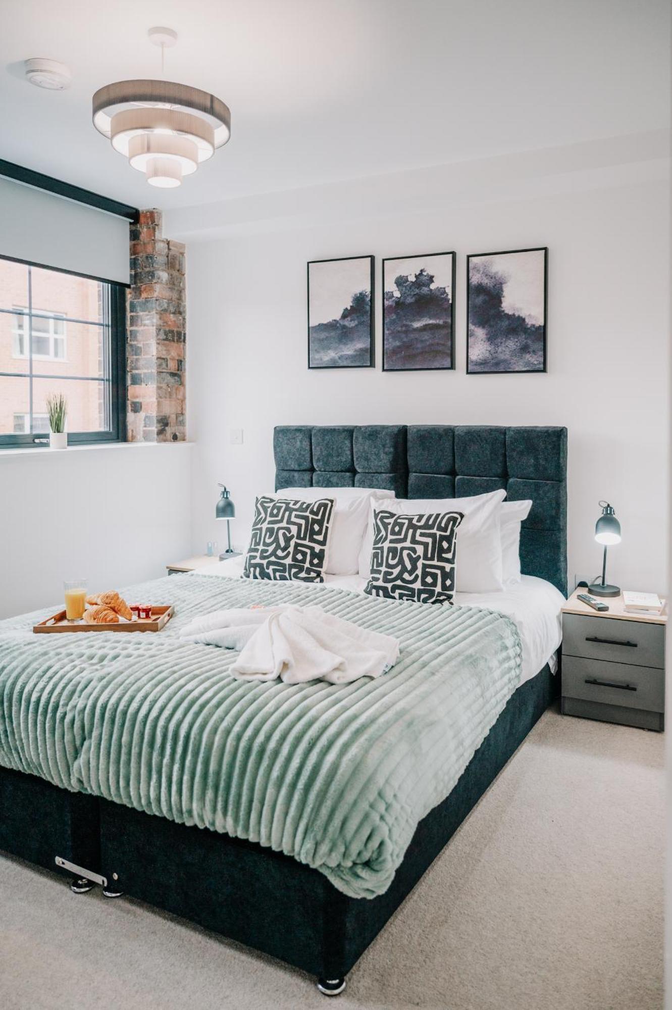 Stunning Grade II City Pad, Families, Contractors, Fast Wifi Birmingham Exterior photo